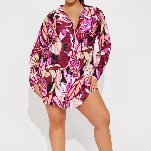 Fashion Nova Lisa Plisse Tropical Shirt Dress - Picture 5 of 8